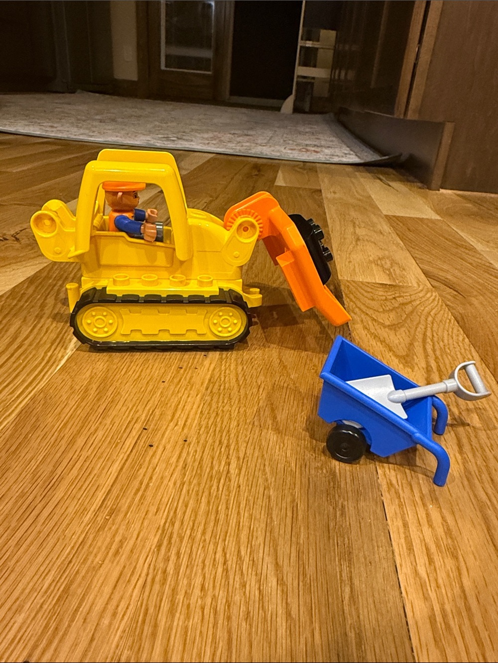 LEGO Duplo 10813 Big Construction Site - Picture 6 of 11
